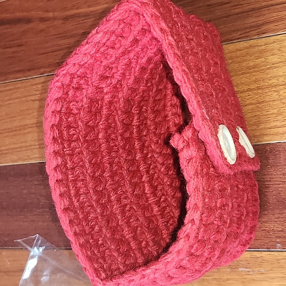 NEW!! Handmade Buttoned Neck Warmer - Picture 3 of 5